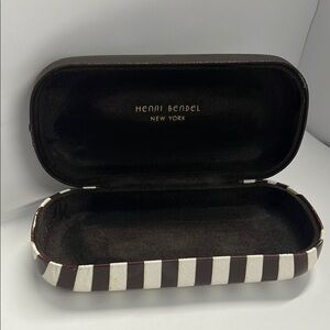 Henri Bendel Hard Shell Eyeglasses Sunglasses Case Brown White Striped Henri Bendel Accessories Sunglasses Pouch Brown/White  main image 3